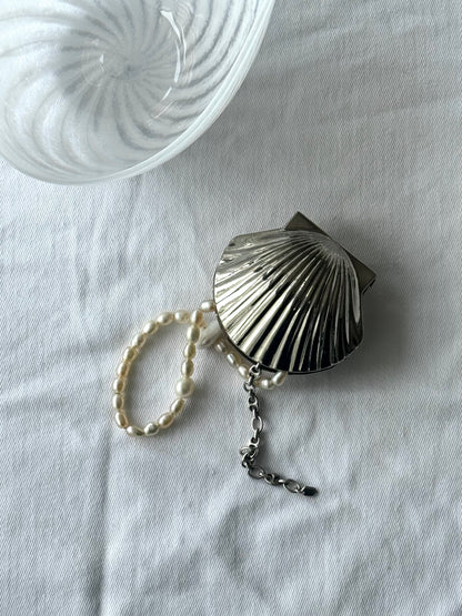 Silver plated clam