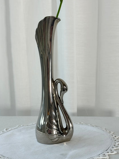 Swan vase