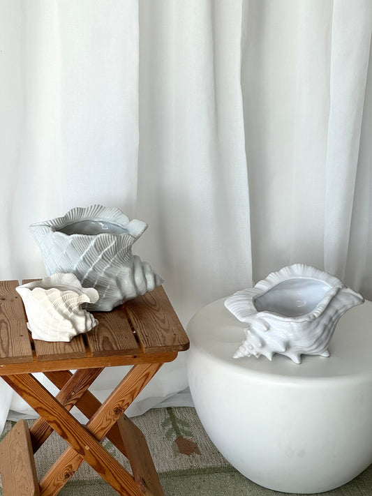 Ceramic clam pots