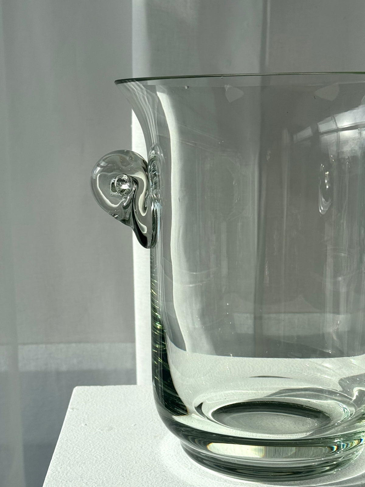 Wine cooler / vase