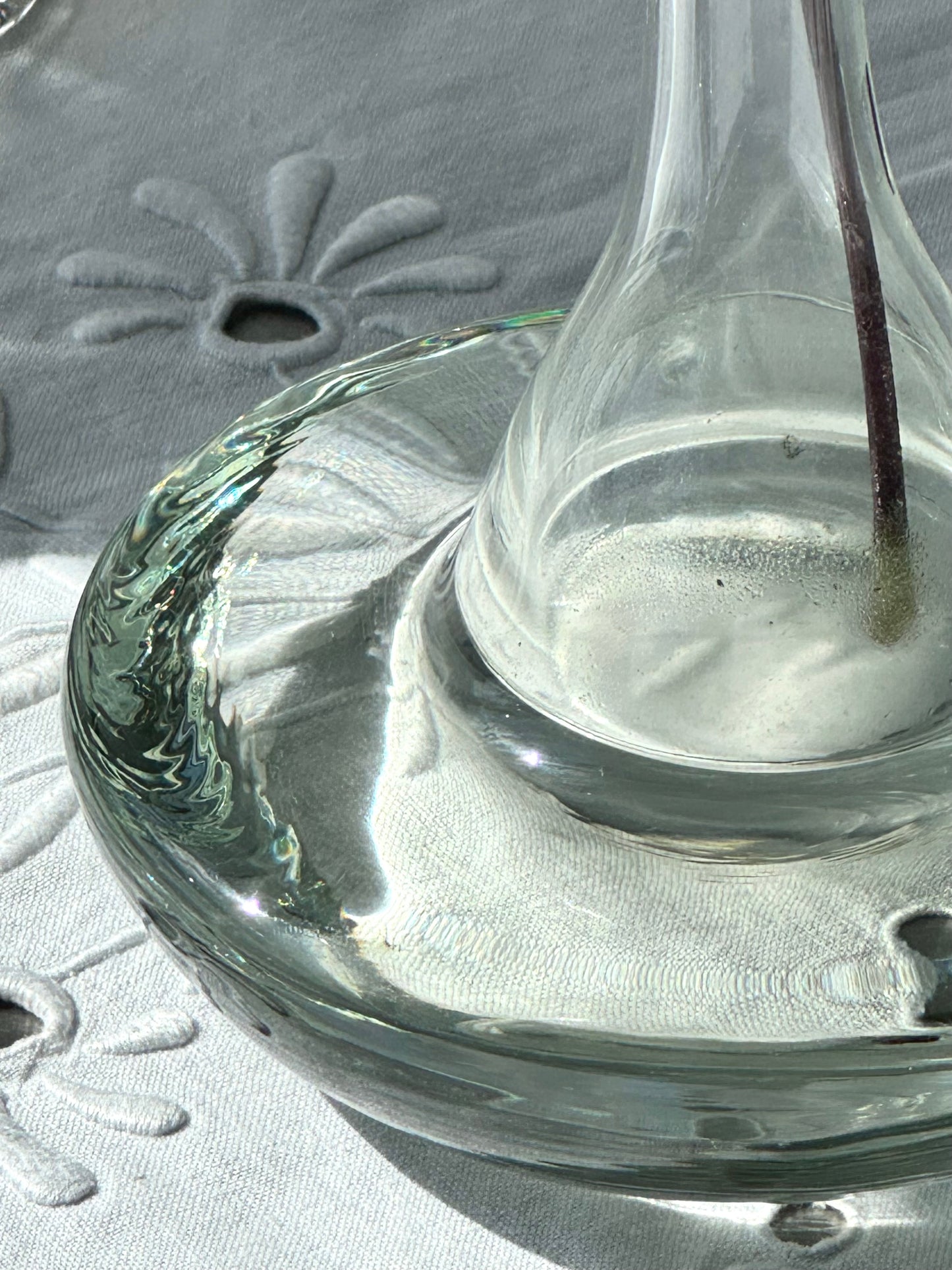 Single flower vase