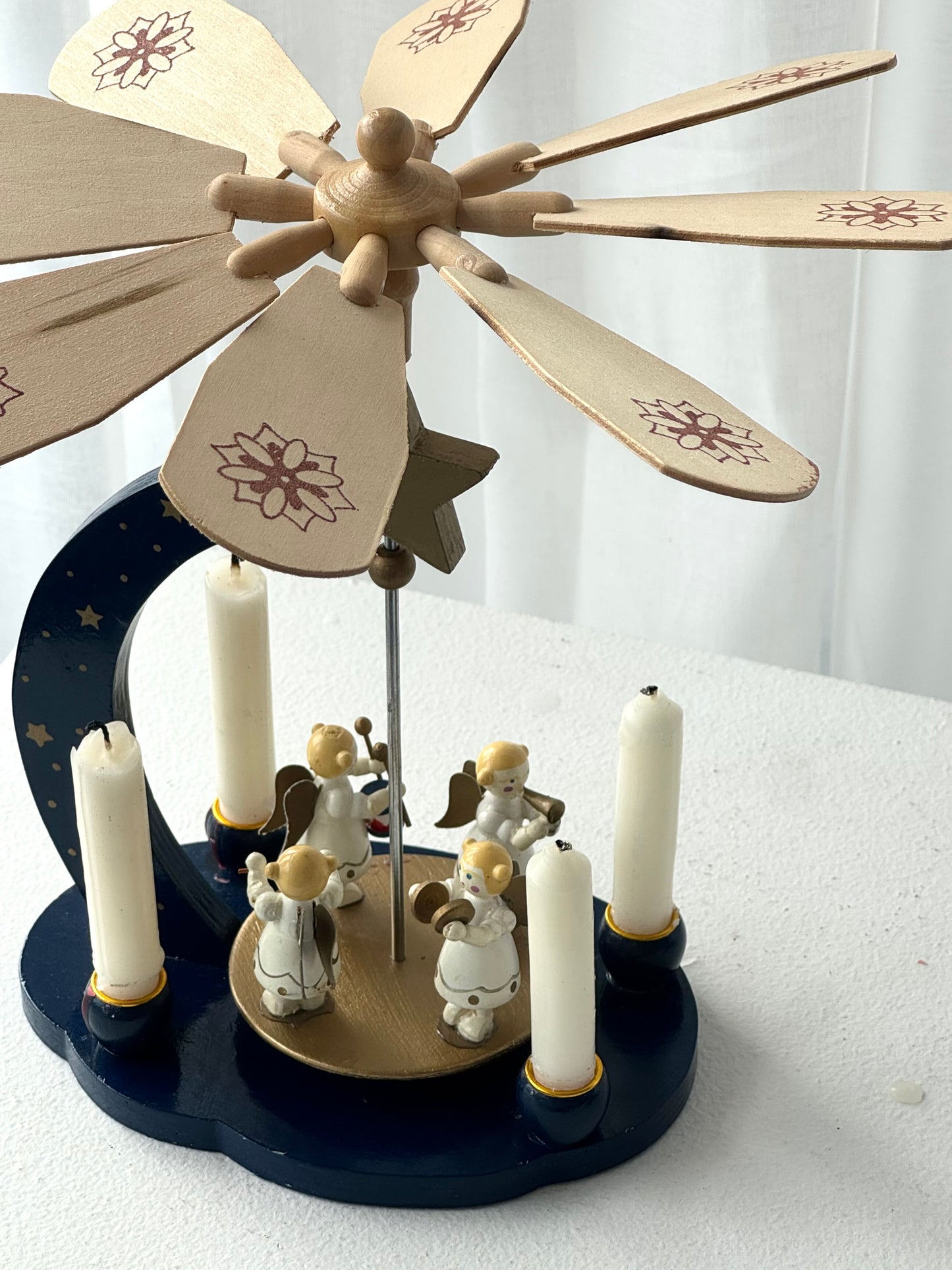 Stars and Angel pyramid