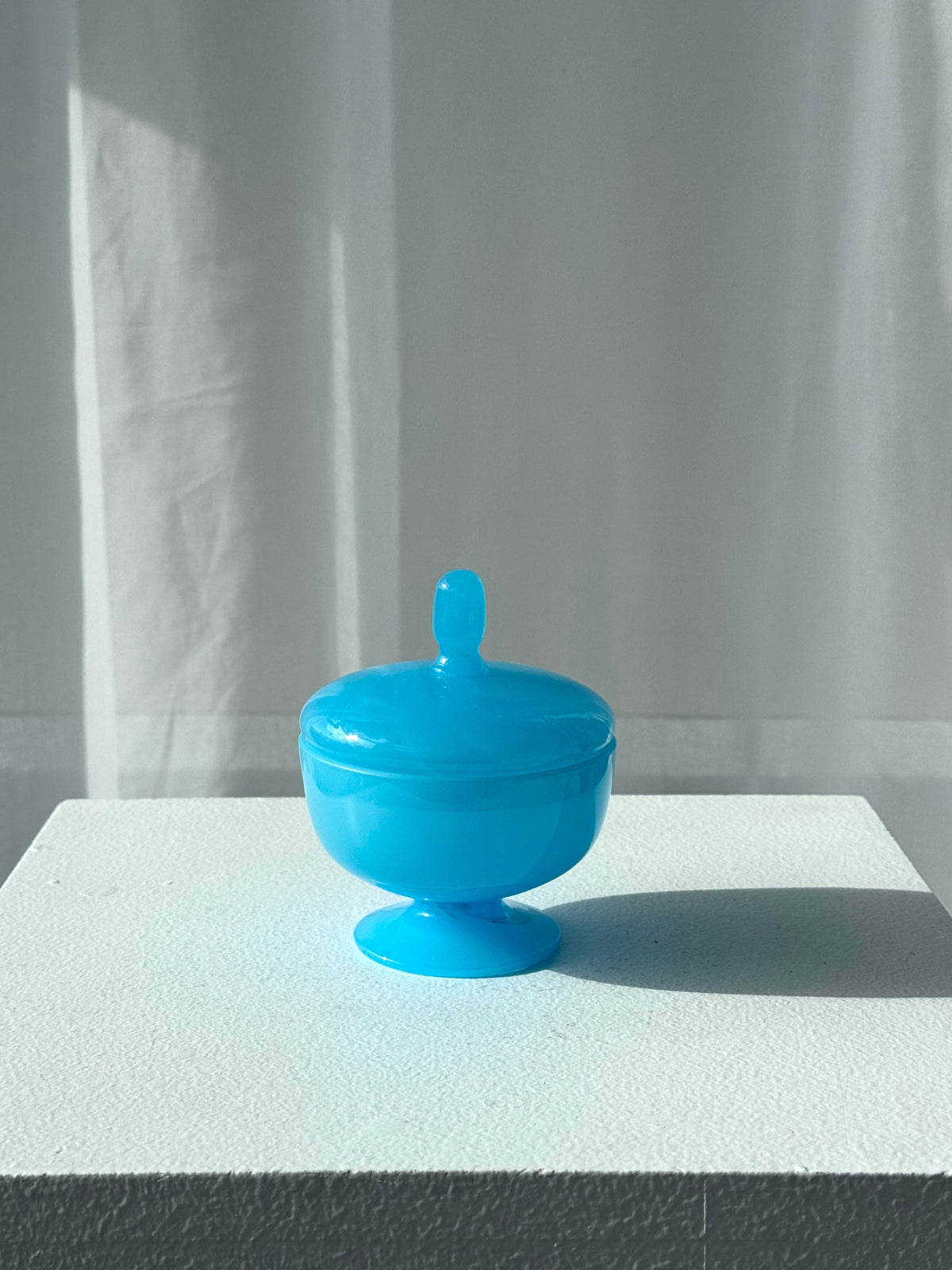 Glass bonbonniere