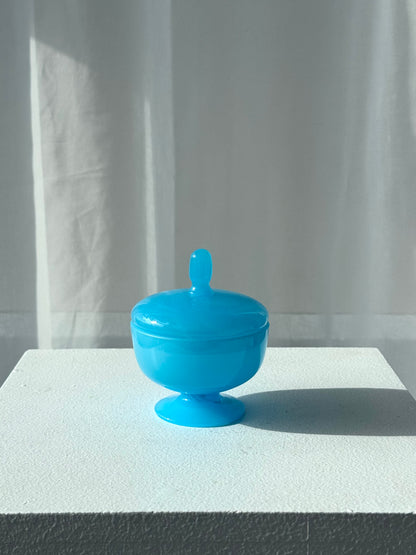 Glass bonbonniere