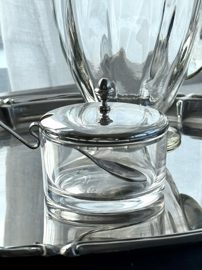 Sugar bowl