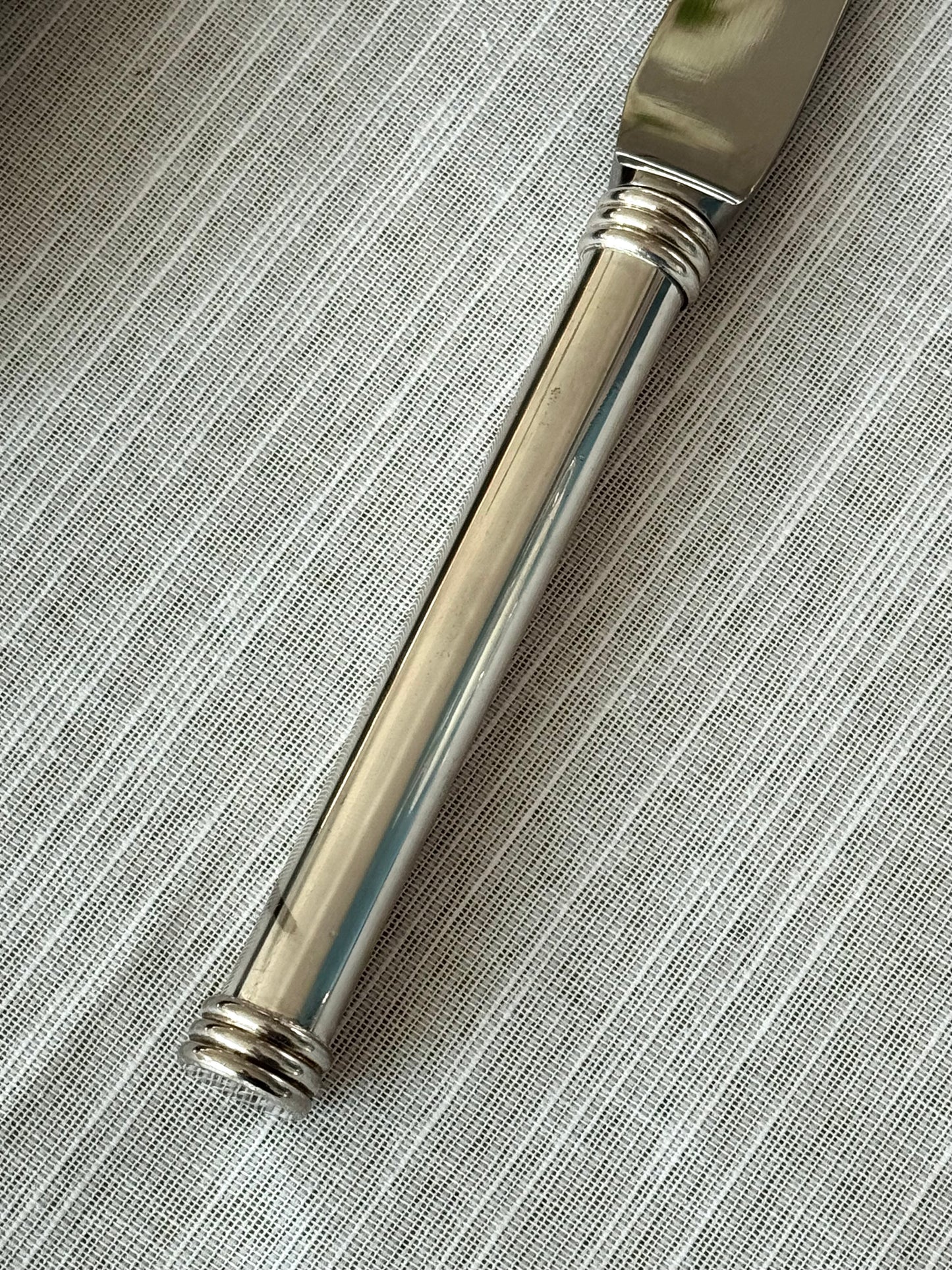 Bread knife