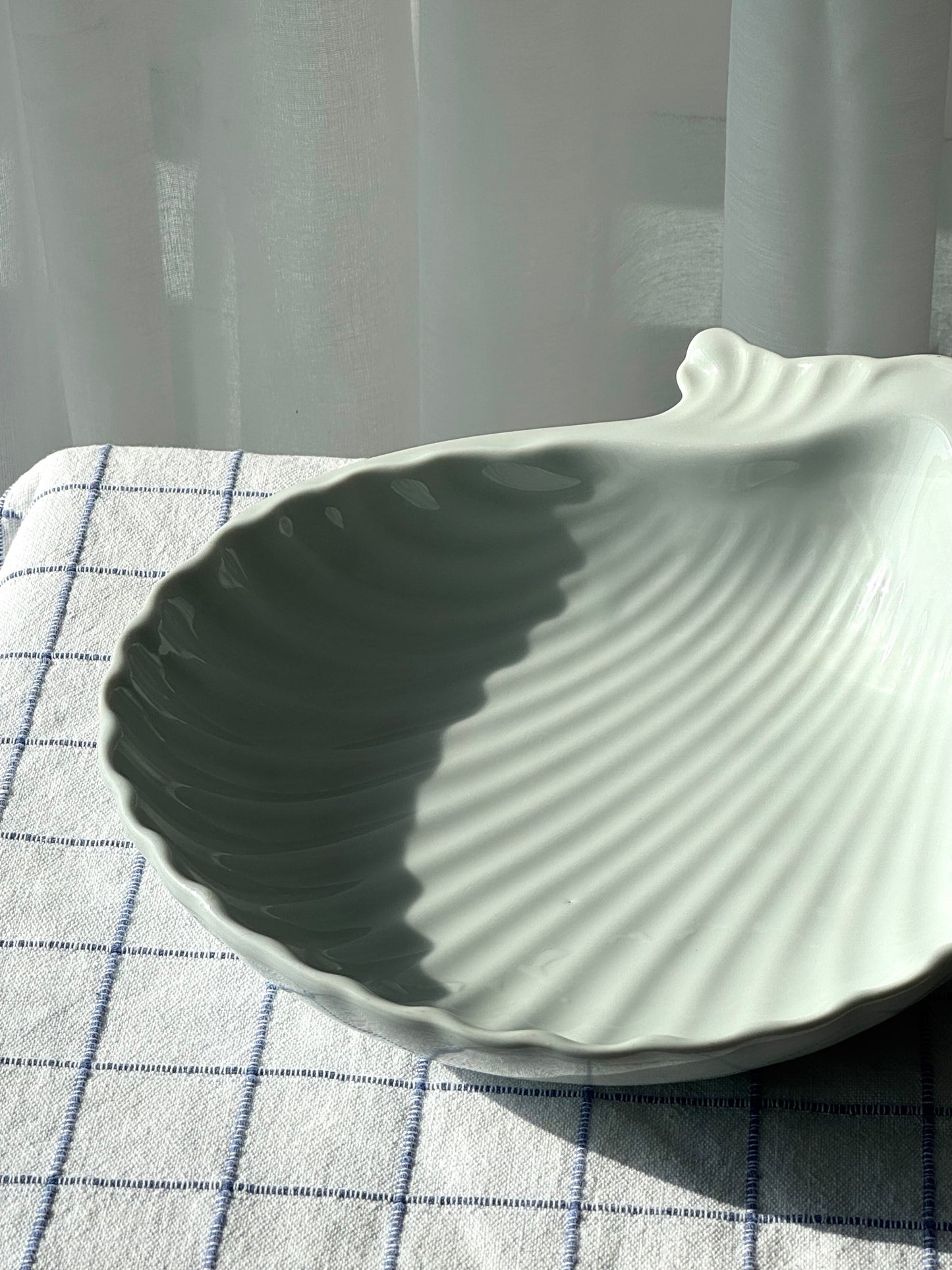 Clam bowl