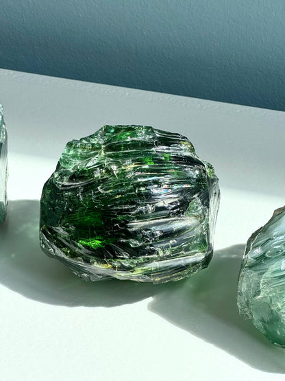 Raw glass decor