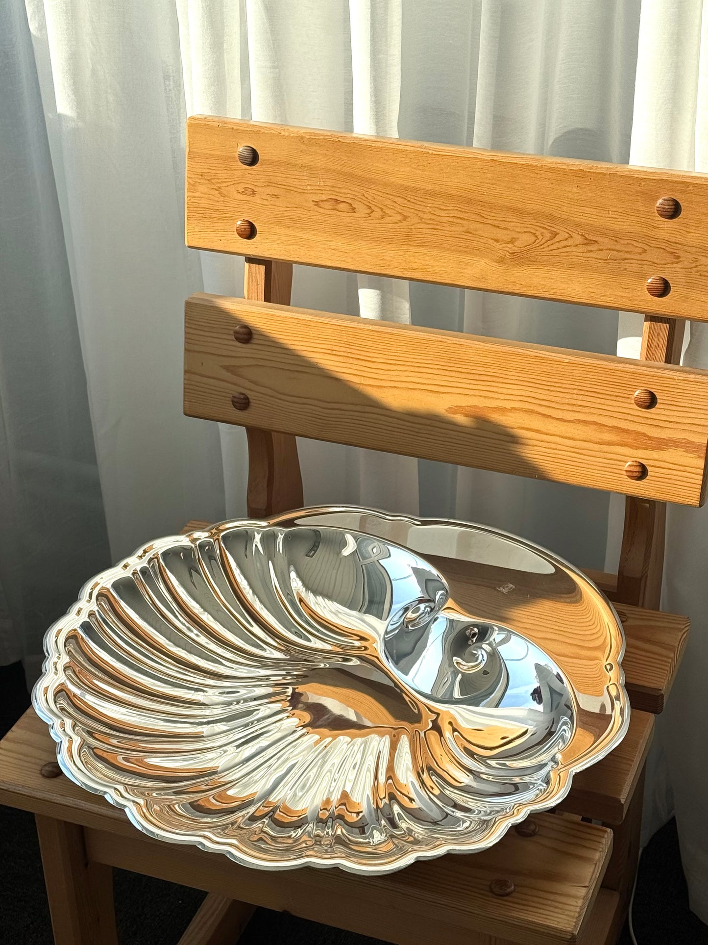 Silver plated clam dish