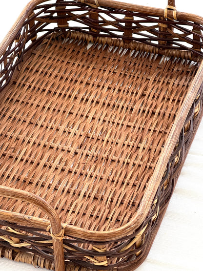 Woven tray