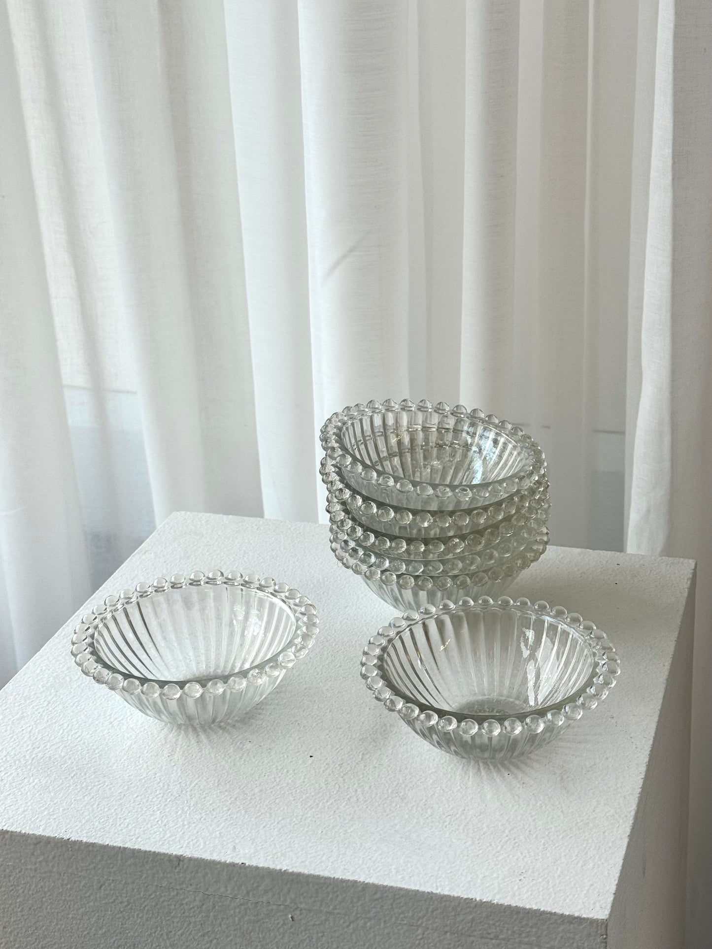 Pearl edge bowls