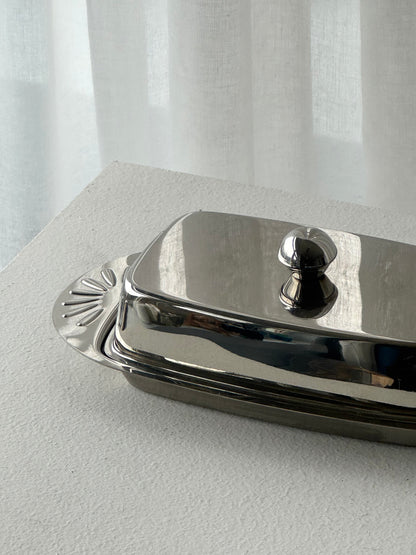Butter dish