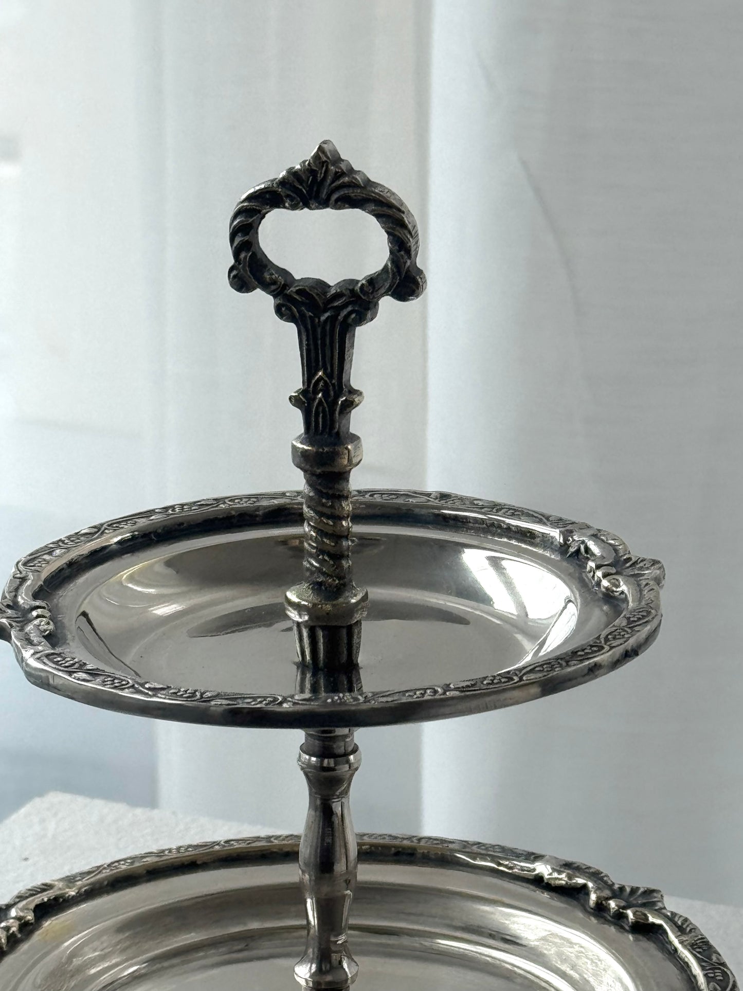 Small etagere
