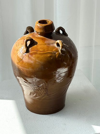 Ceramic vase