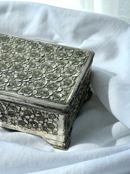 Flower box