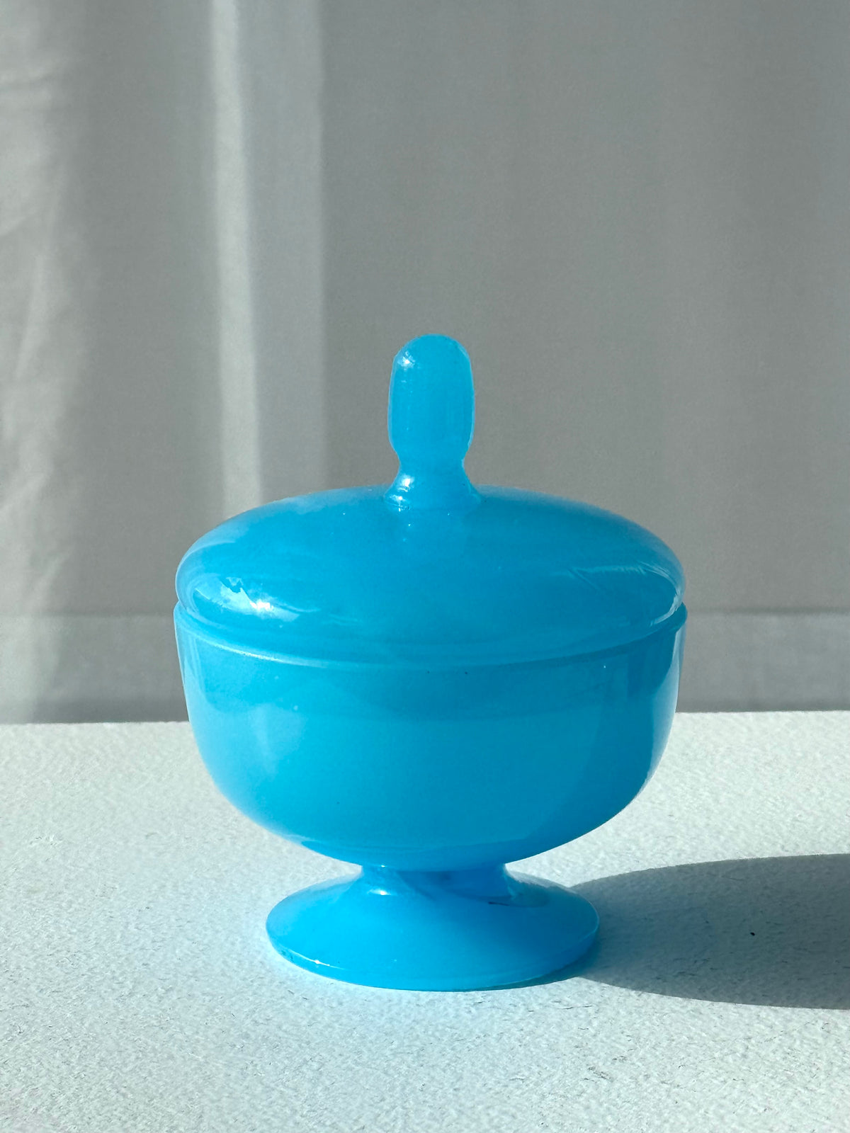 Glass bonbonniere