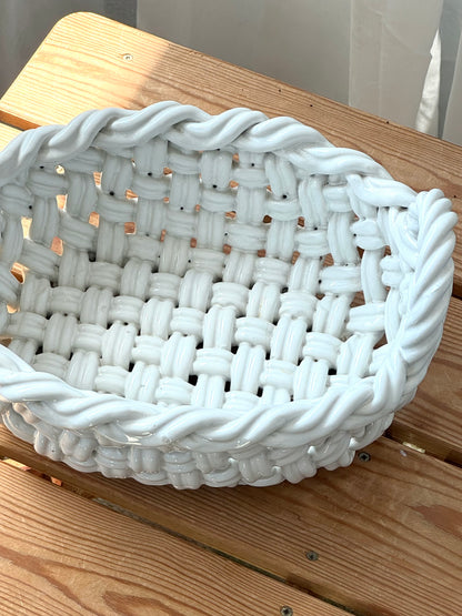 Ceramic basket