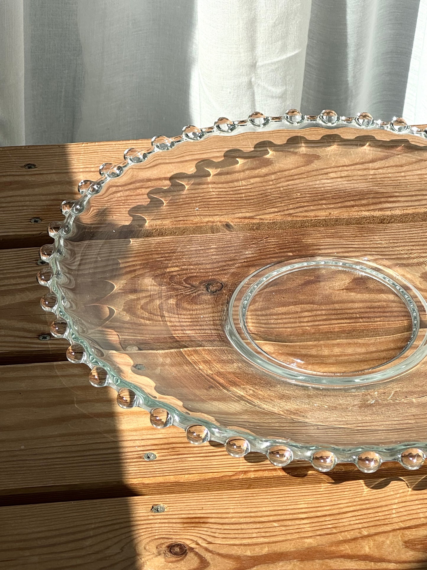 Glass dish