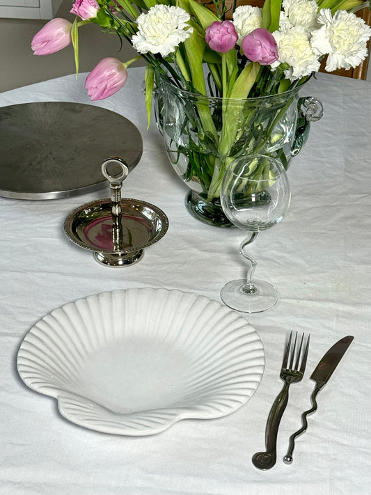 Ceramic clam plates