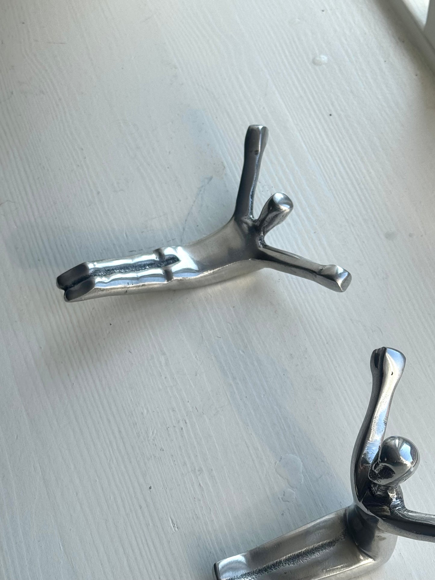 Aluminium hooks