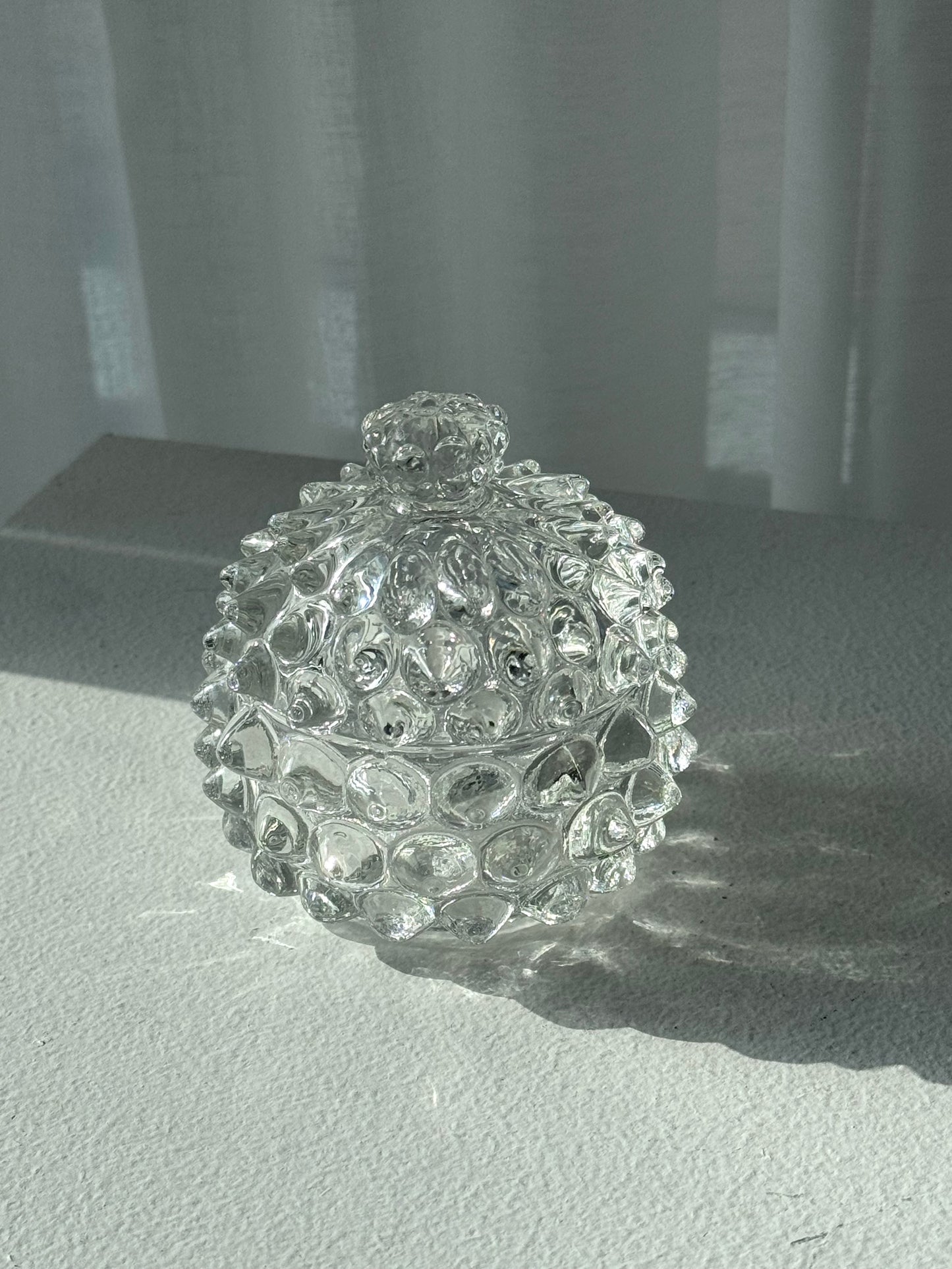 Spiked bonbonniere