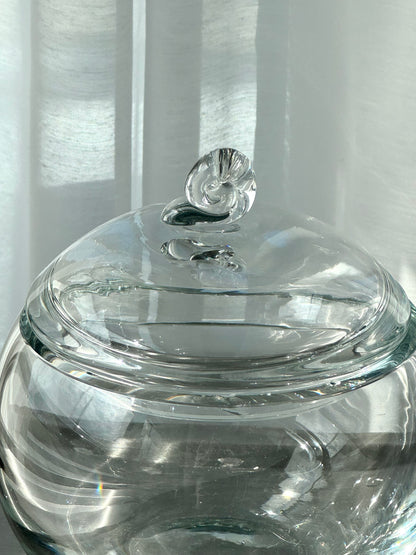 Glass bonbonniere