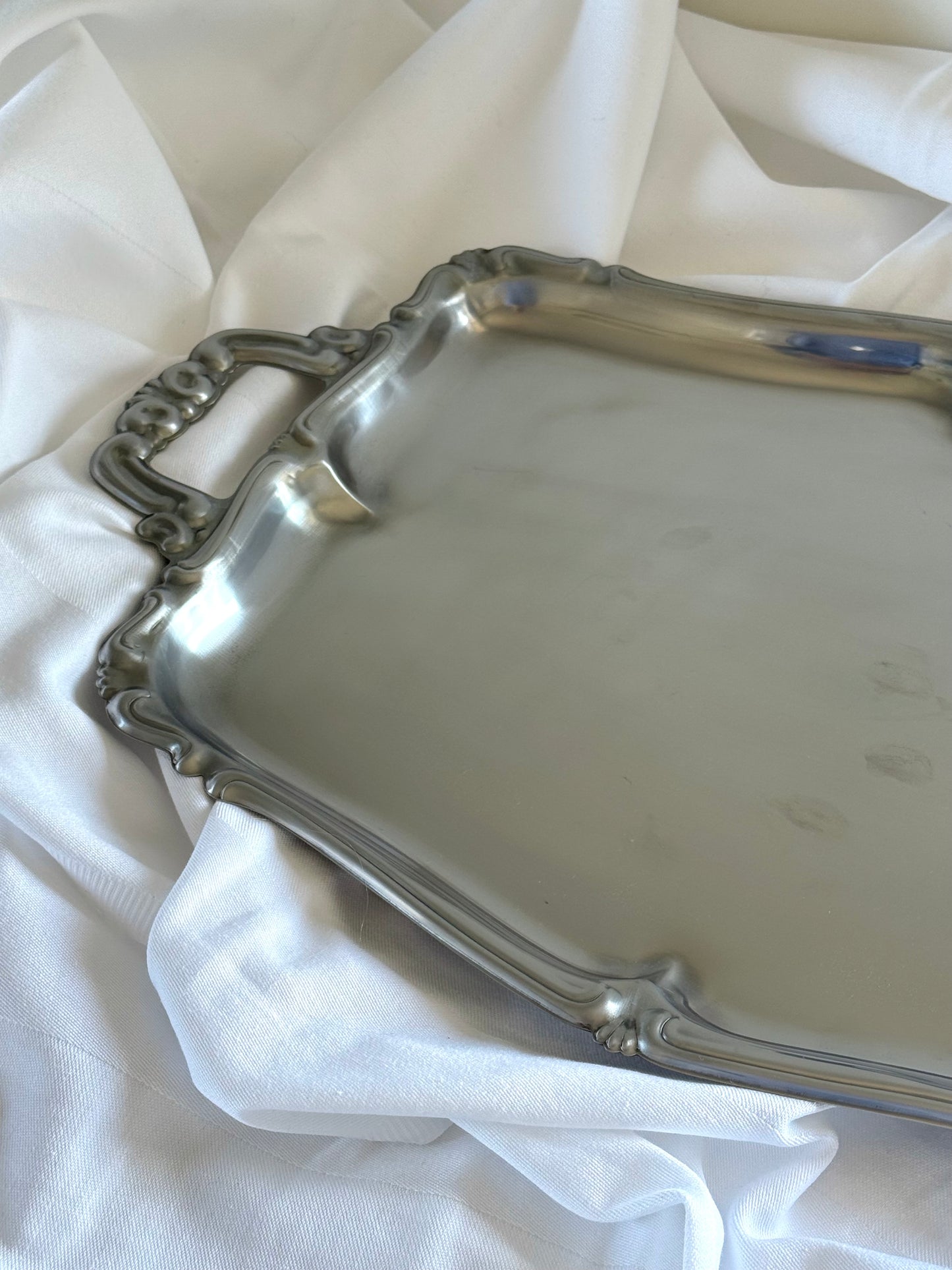 Steel tray