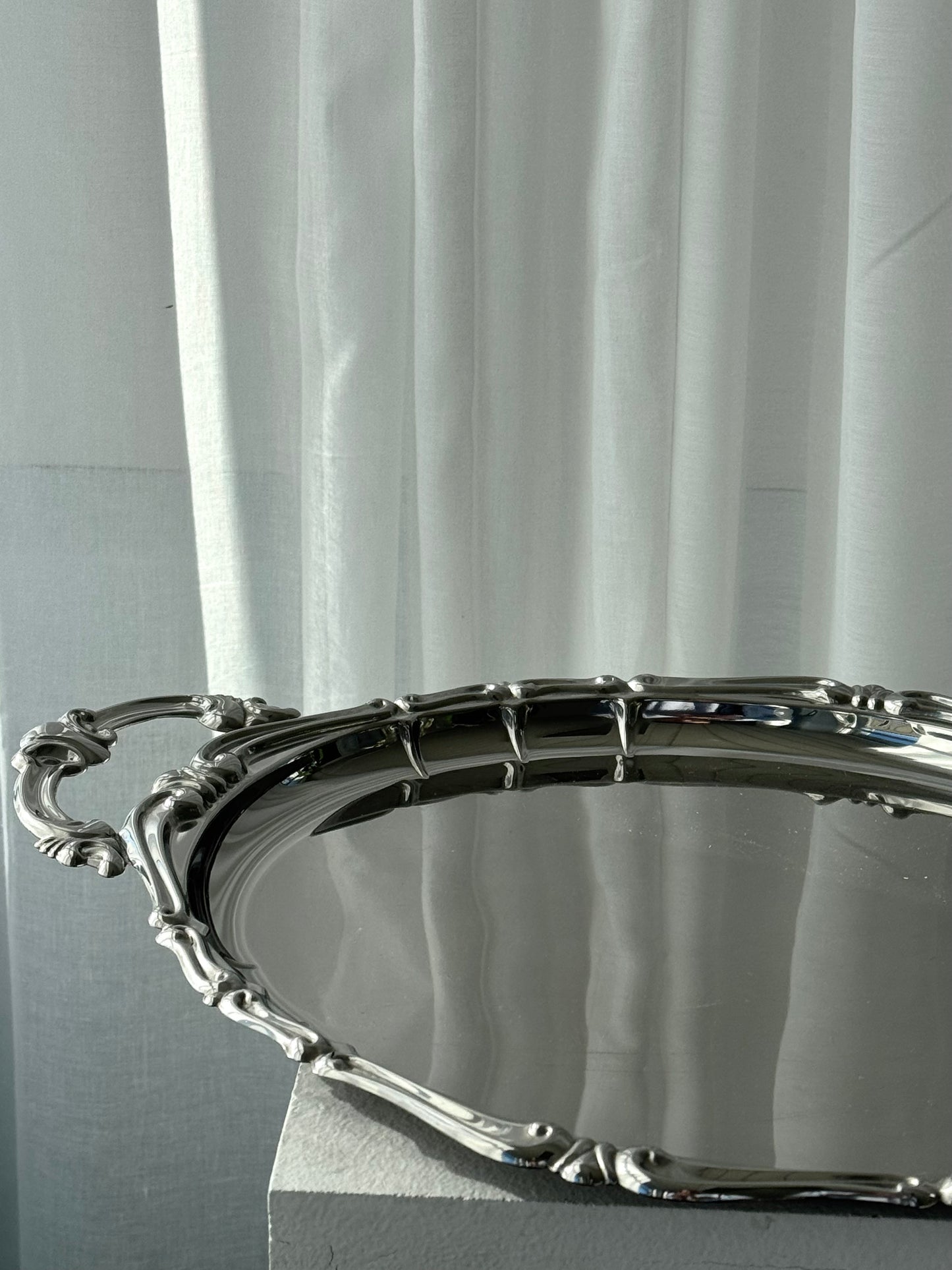 Oval Italian tray