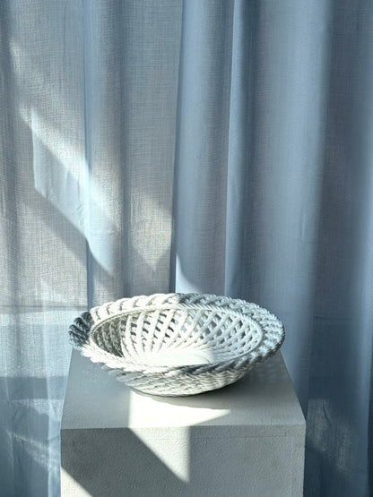 Ceramic basket
