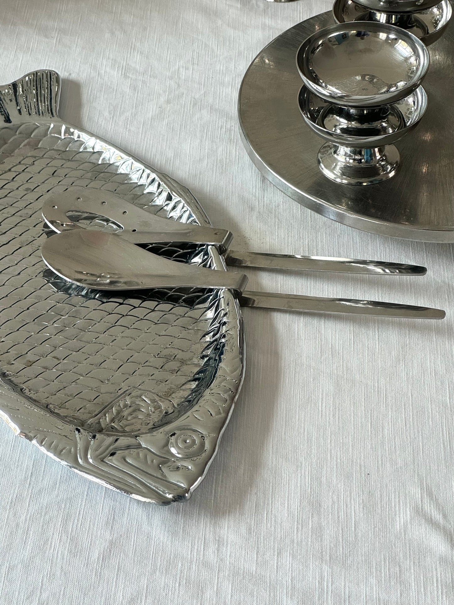 Steel salad servers