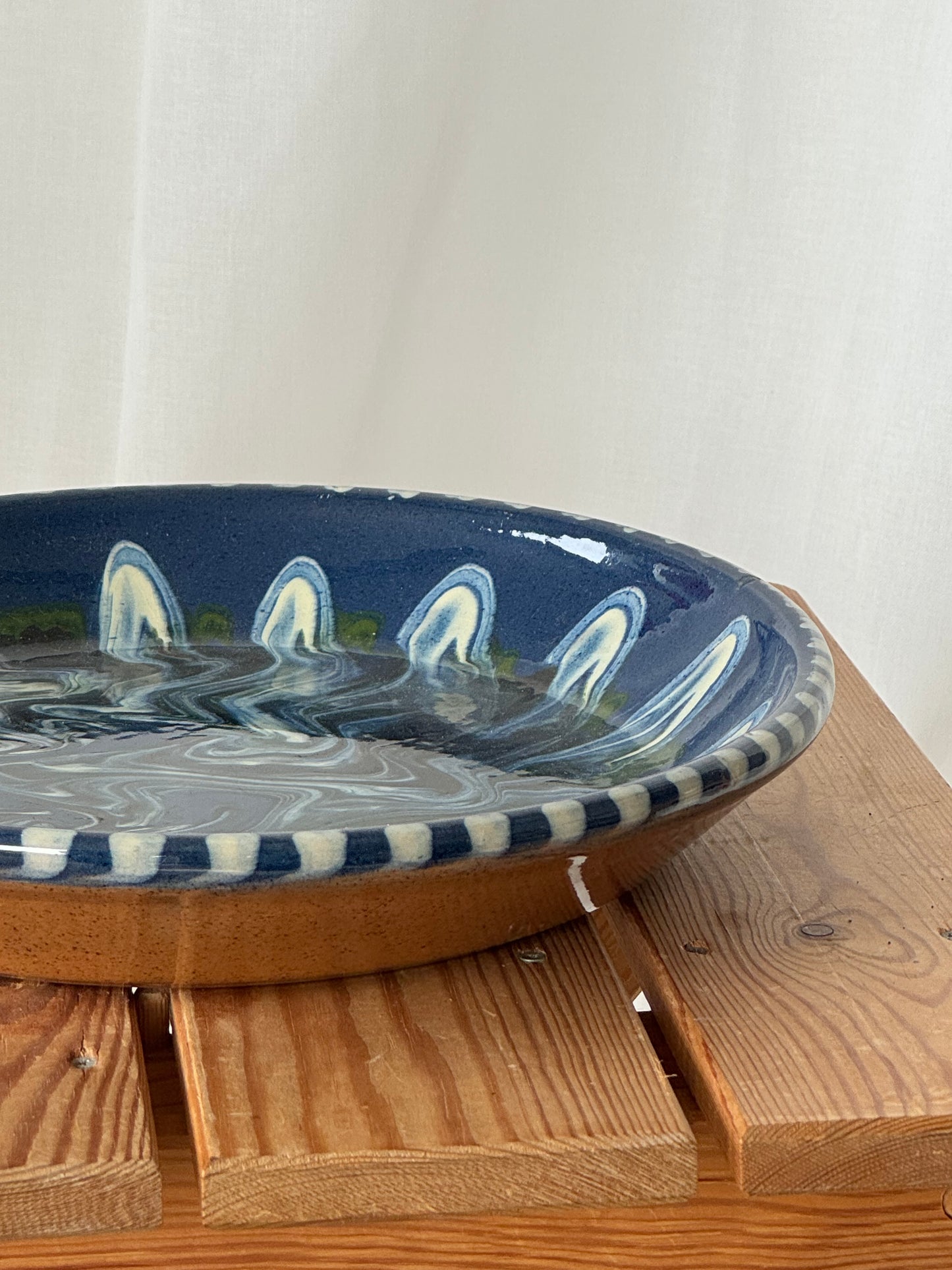 Ceramic bowls