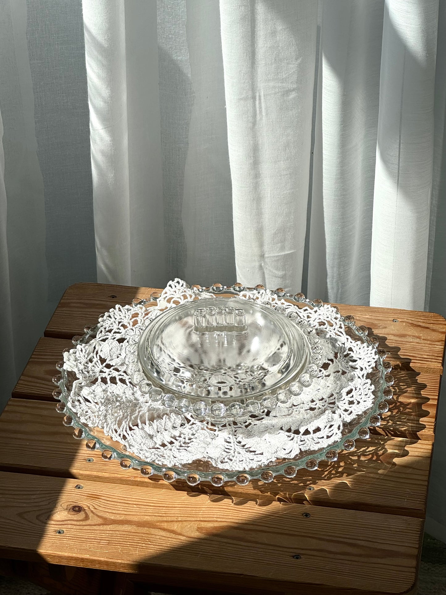 Glass dish