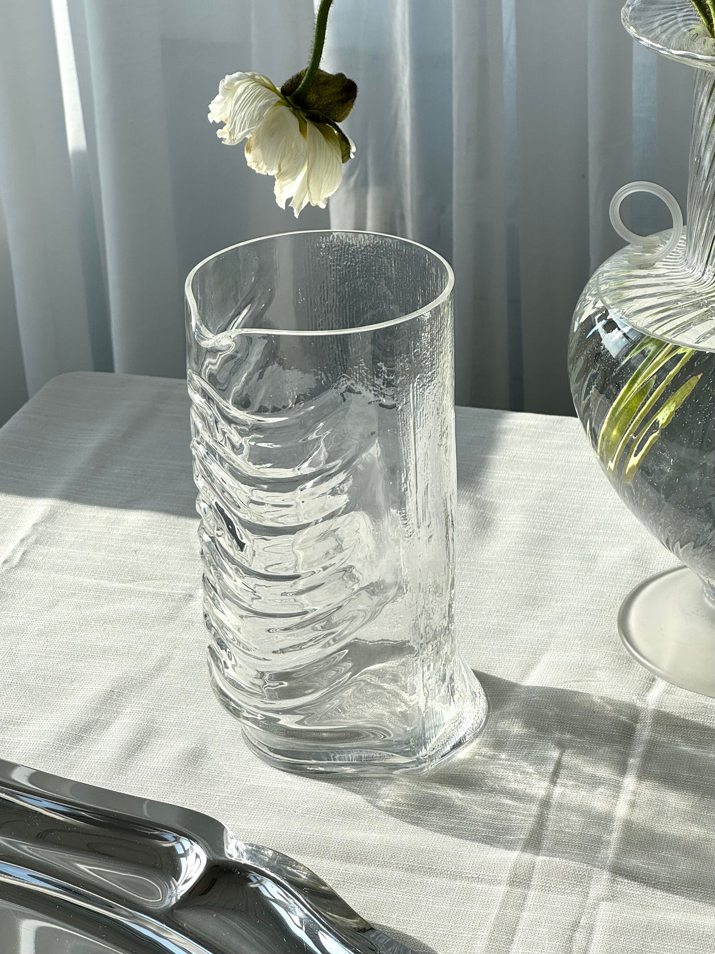 Glass jug
