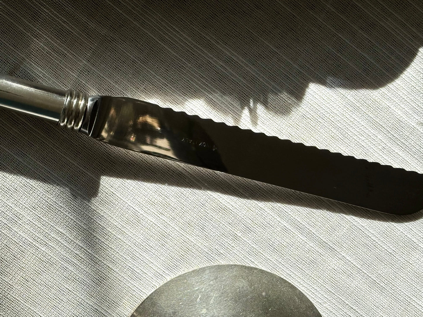 Bread knife