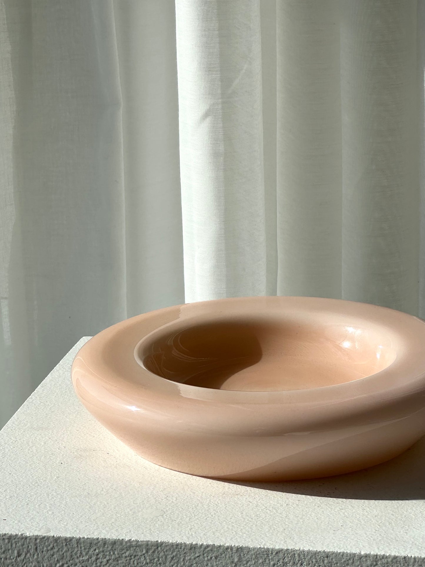 Murano donut bowl