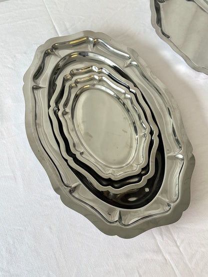 Ruffled dishes