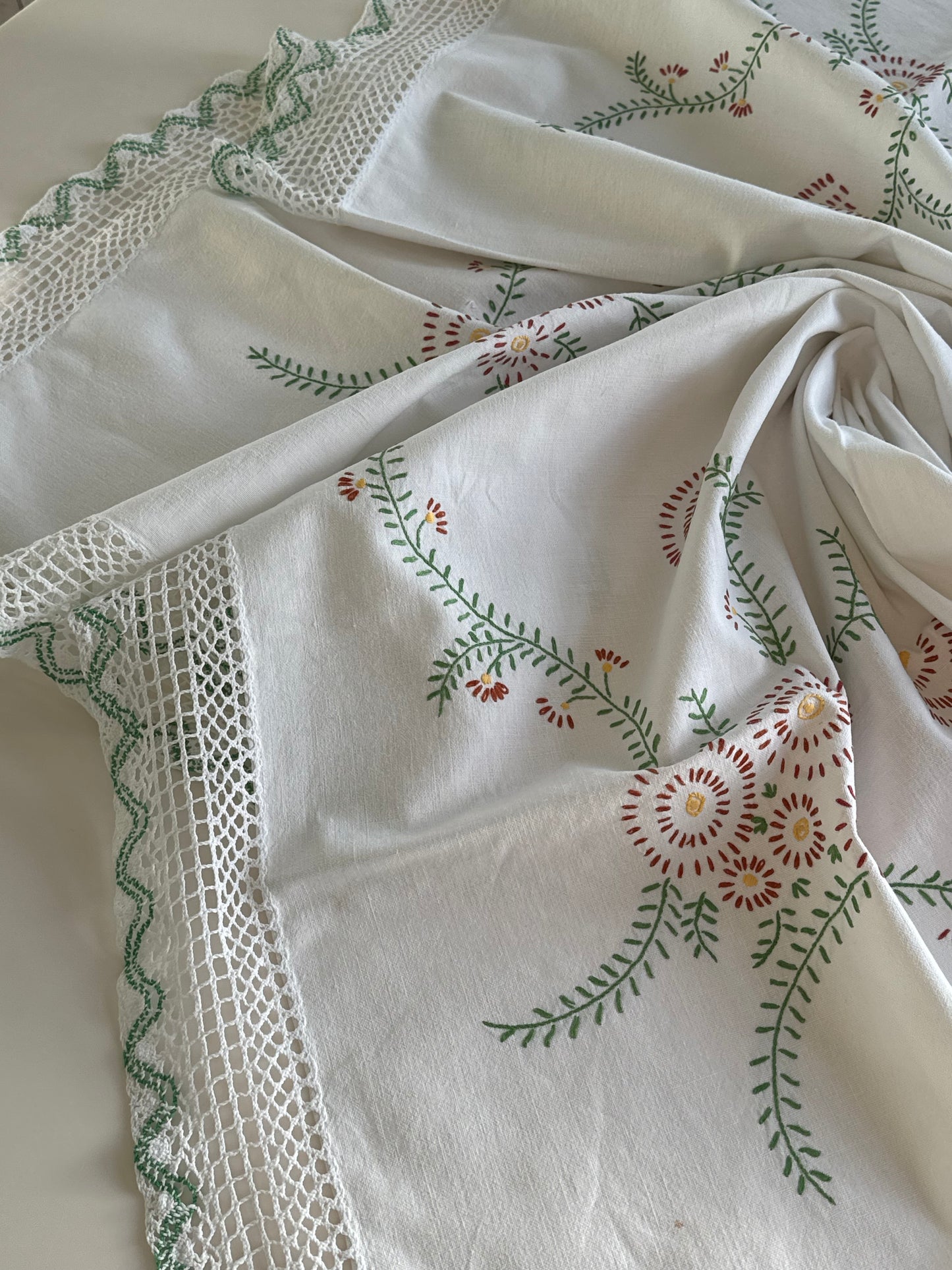 Green and Brown tablecloth