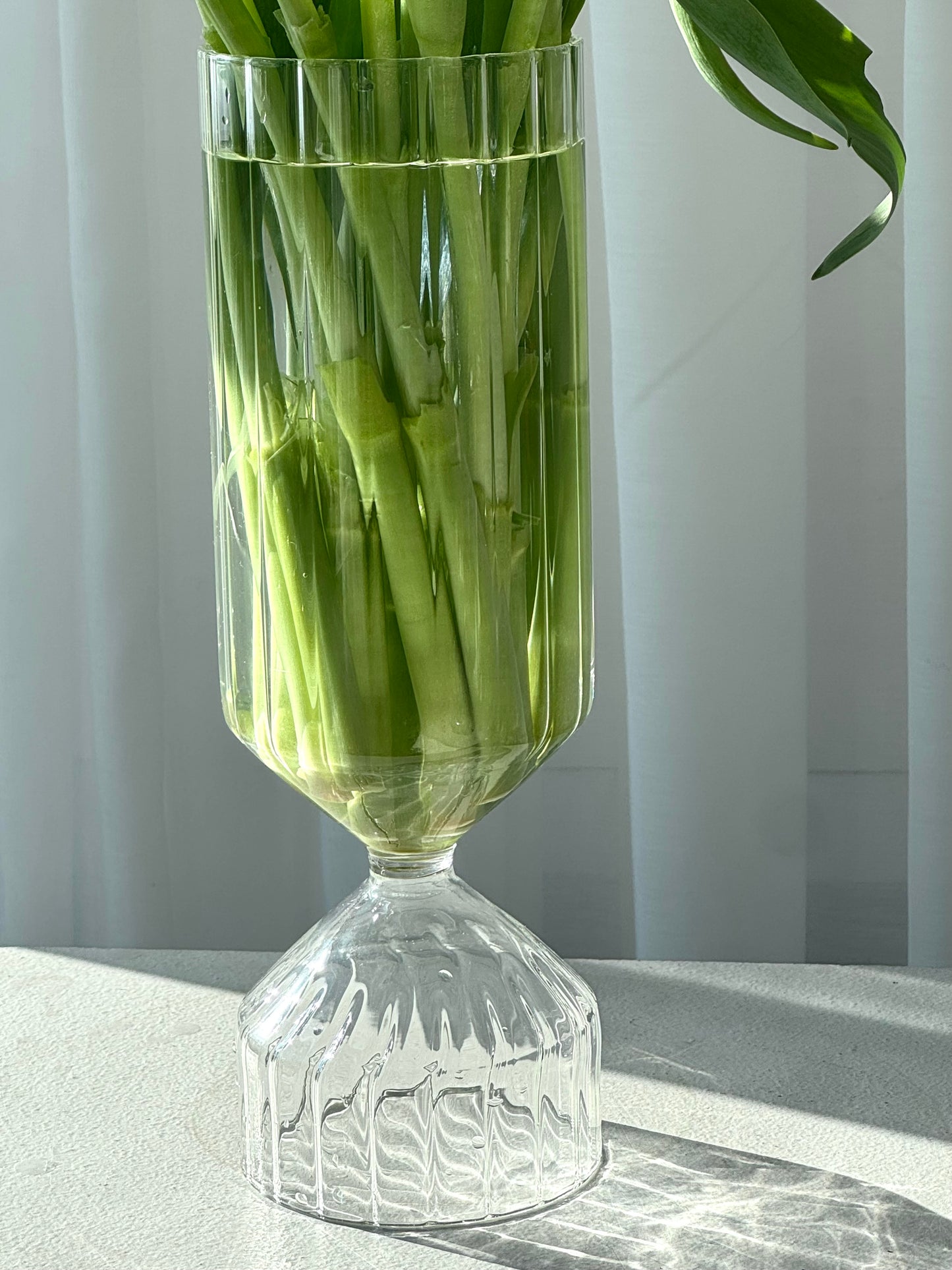 Glass vase