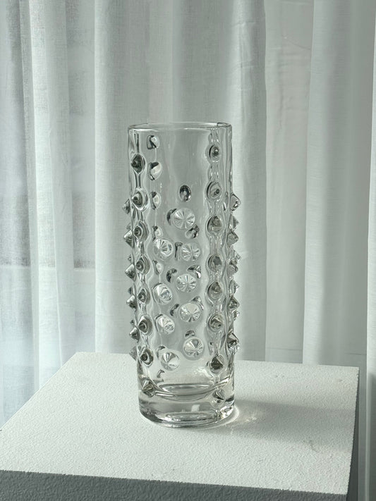 Spiked vase