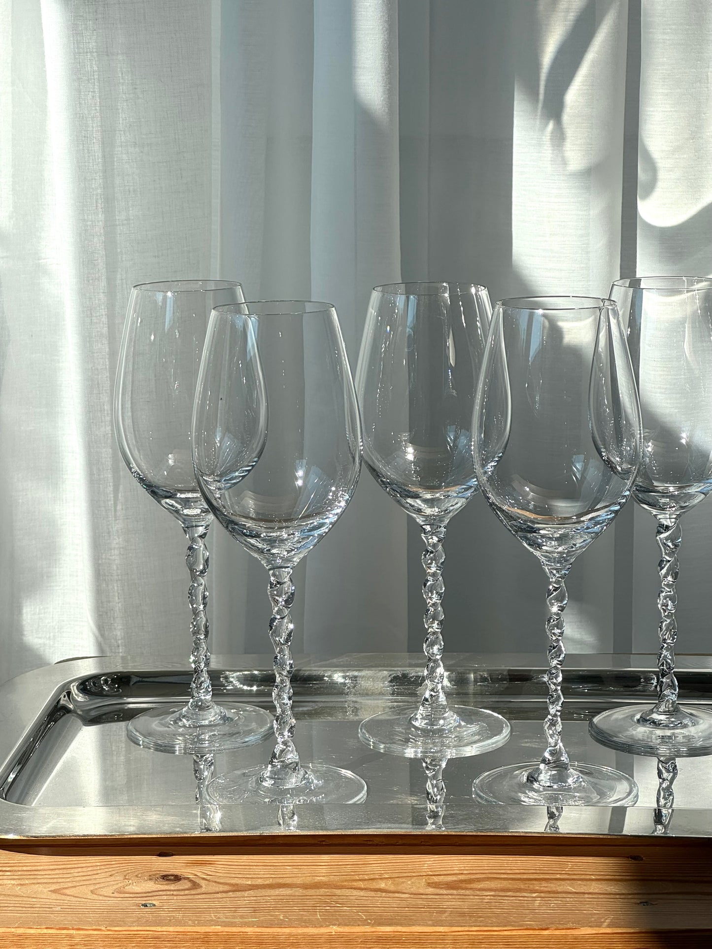 Swirling glasses