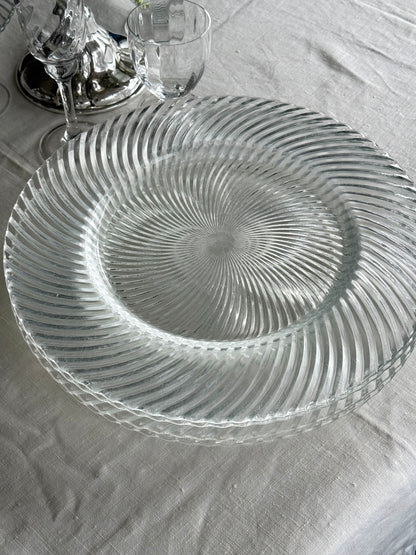 Swirling plates