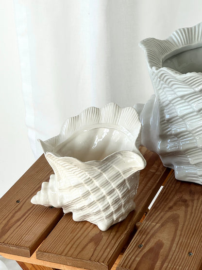 Ceramic clam pots