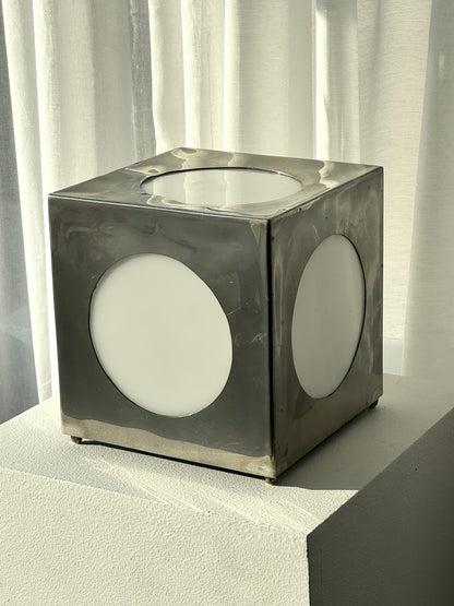 Cube lamp