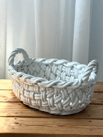 Ceramic basket