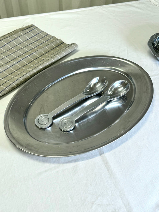 Oval steel dish