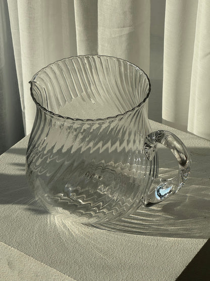 Swirling jug