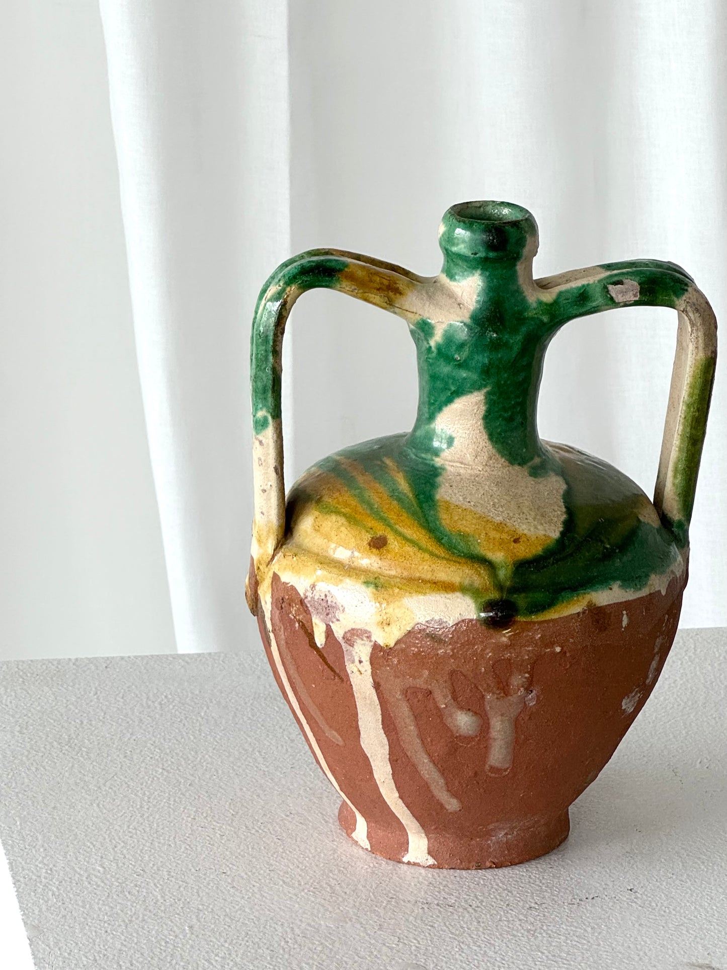Amphora vase