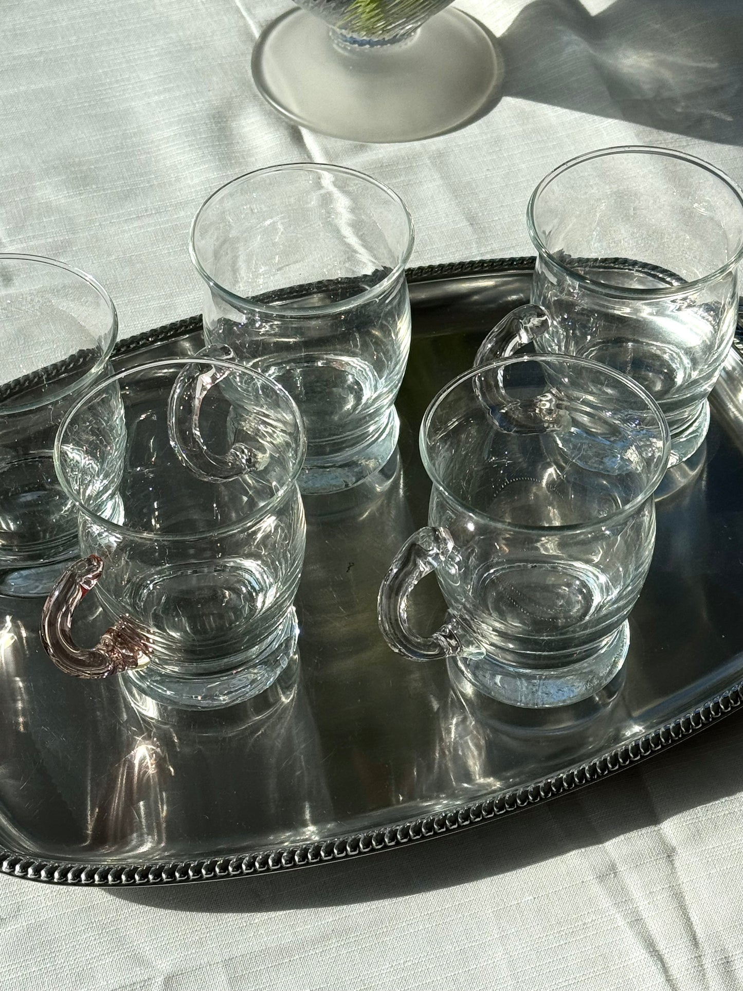 Glass cups