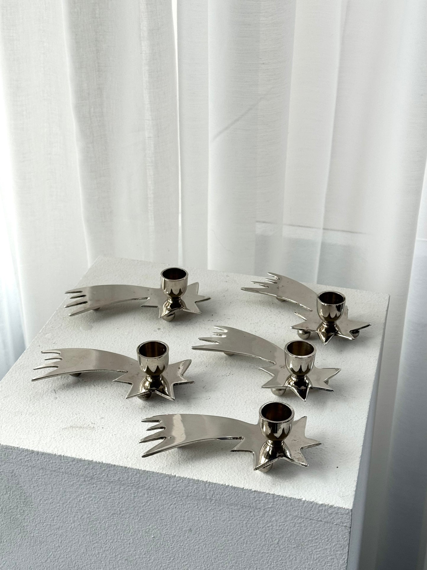 Shooting star candle holder