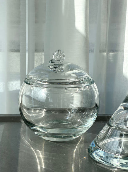 Glass bonbonniere
